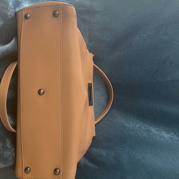 Fendi Peakaboo Tan & Snakeskin Bag - Picture 8 of 10